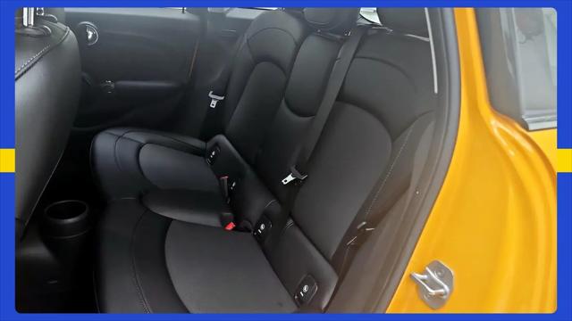 2017 MINI Hardtop Cooper