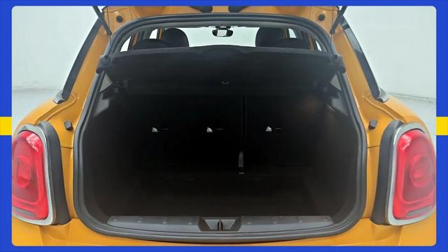 2017 MINI Hardtop Cooper