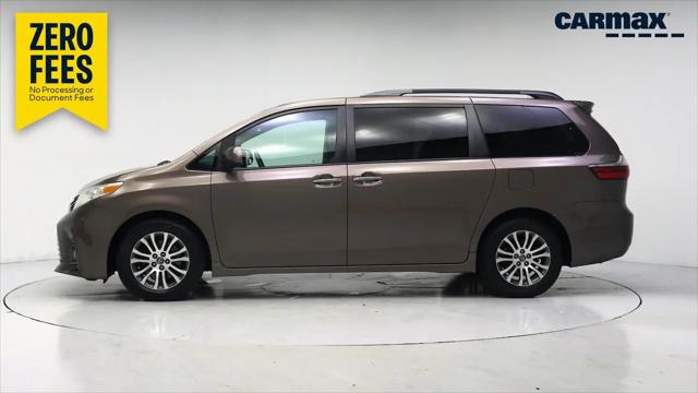 2020 Toyota Sienna XLE Premium