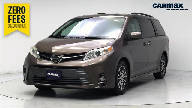 2020 Toyota Sienna XLE Premium