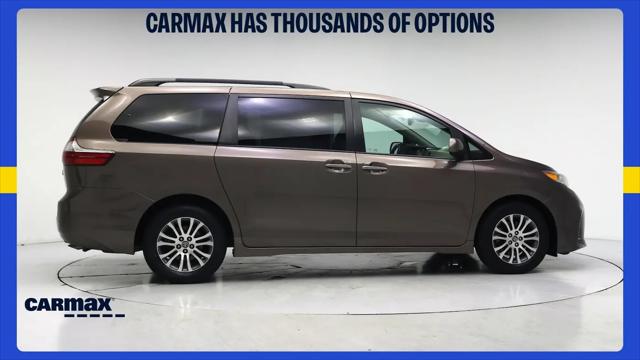 2020 Toyota Sienna XLE Premium