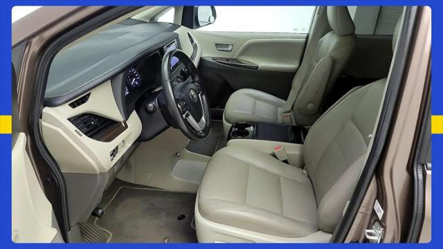 2020 Toyota Sienna XLE Premium