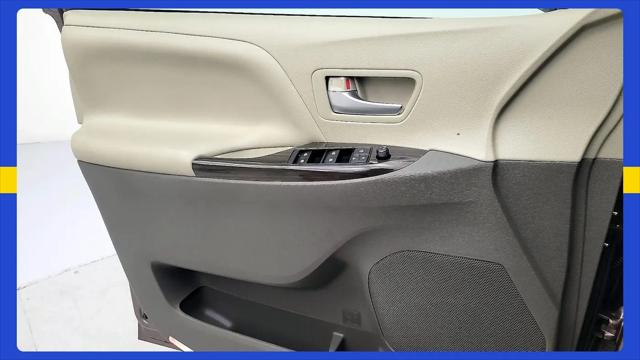 2020 Toyota Sienna XLE Premium