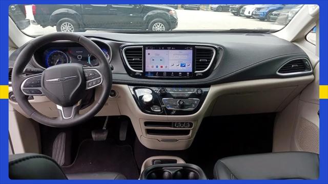 2023 Chrysler Pacifica Touring L AWD