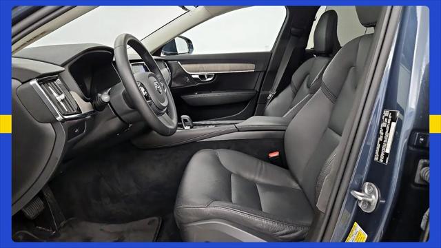 2023 Volvo S90 B6 Plus