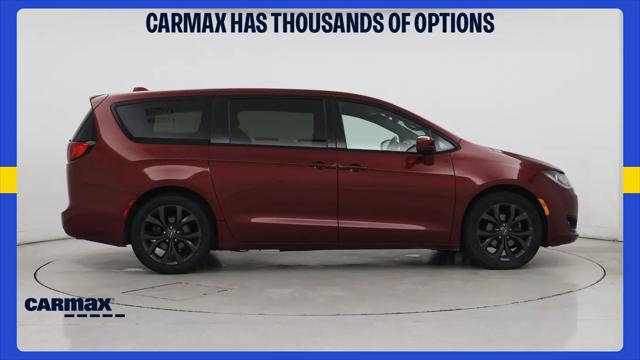 2020 Chrysler Pacifica Touring