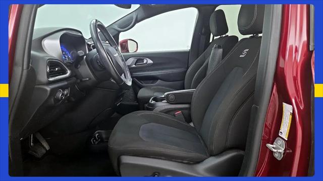 2020 Chrysler Pacifica Touring