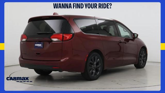 2020 Chrysler Pacifica Touring