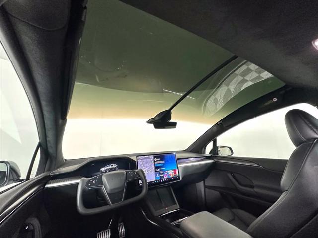 2022 Tesla Model X Plaid Tri Motor All-Wheel Drive