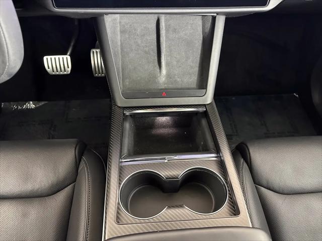 2022 Tesla Model X Plaid Tri Motor All-Wheel Drive