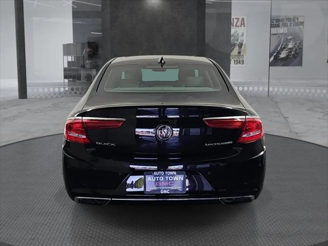 2017 Buick LaCrosse Essence