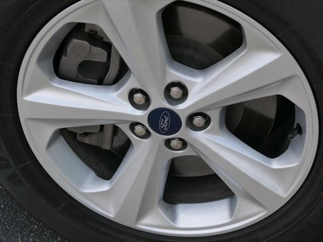 2021 Ford Edge SE