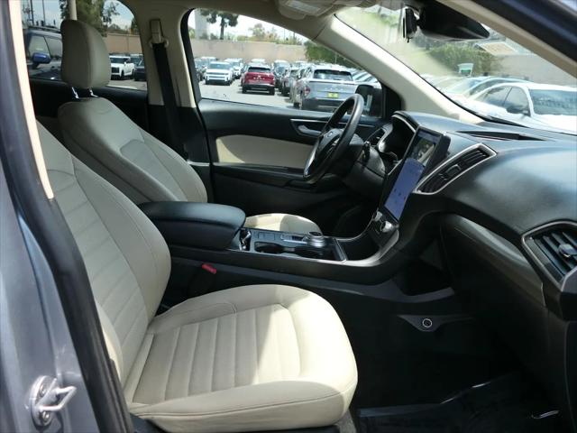 2021 Ford Edge SE