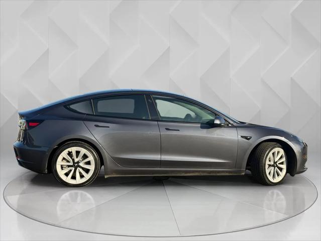 2021 Tesla Model 3 Standard Range Plus Rear-Wheel Drive