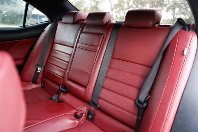 2015 Lexus IS 250 Crafted Line