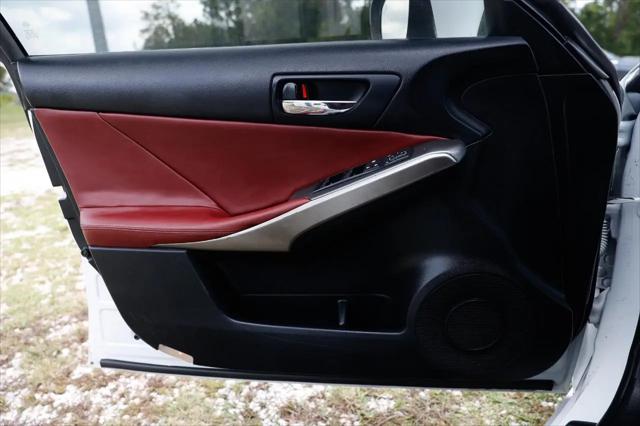 2015 Lexus IS 250 Crafted Line