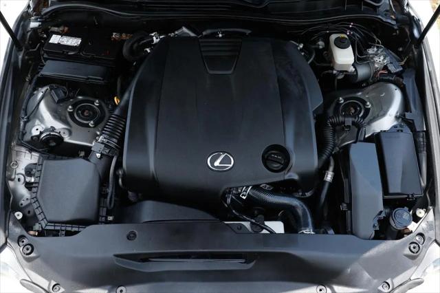 2015 Lexus IS 250 Crafted Line
