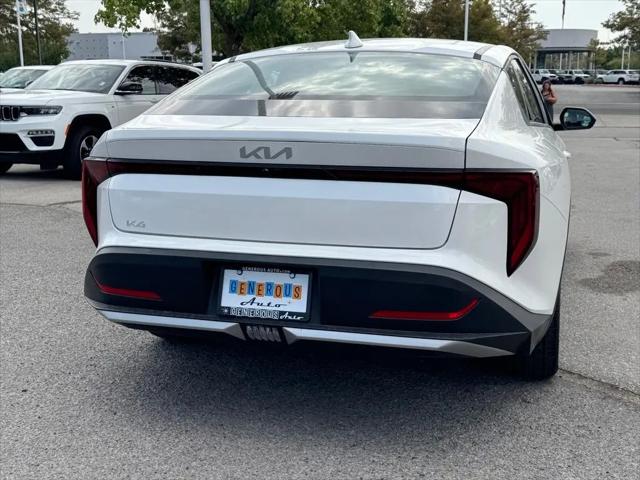 2025 Kia K4 EX