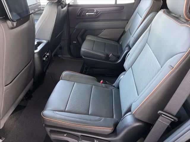 2026 GMC Yukon 4WD AT4