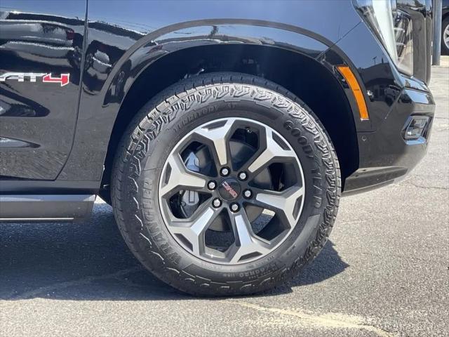2026 GMC Yukon 4WD AT4