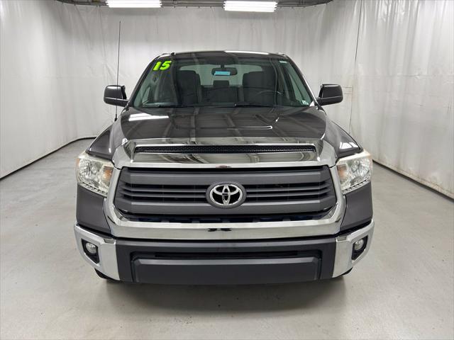 2015 Toyota Tundra SR5 5.7L V8 2015 Toyota Tundra SR5 5.7L V8