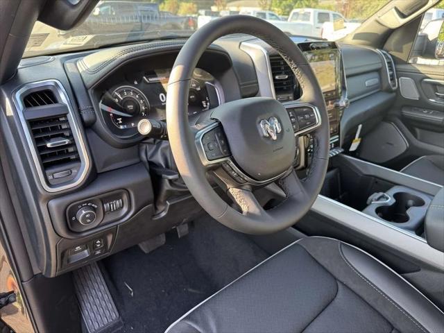 2027 RAM Ram 1500 RAM 1500 LARAMIE CREW CAB 4X4 57 BOX