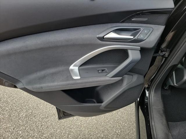 2025 Audi SQ5 Premium Plus TFSI quattro S tronic