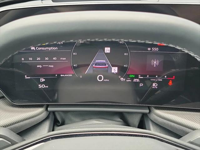 2025 Audi SQ5 Premium Plus TFSI quattro S tronic