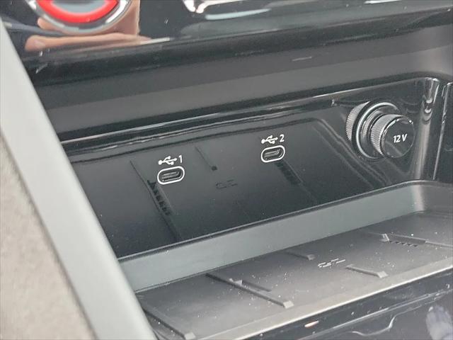 2025 Audi SQ5 Premium Plus TFSI quattro S tronic