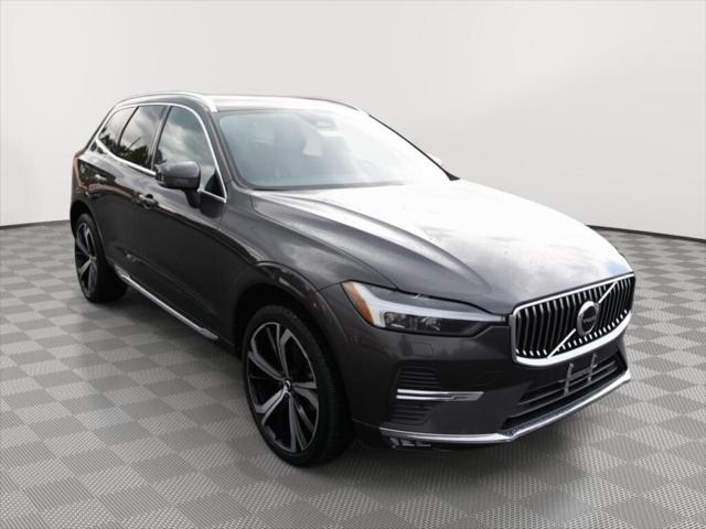 2022 Volvo XC60 B5 Inscription