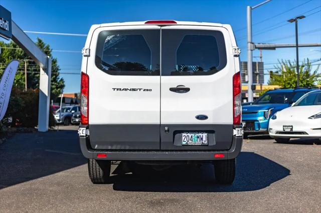 2017 Ford Transit T-250