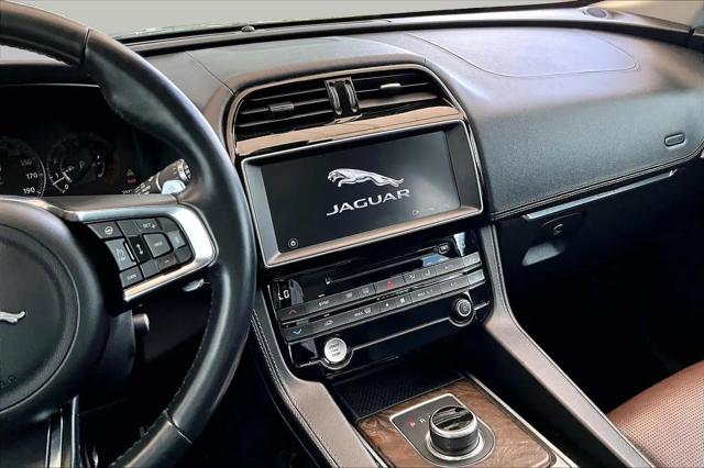 2017 Jaguar F-PACE S