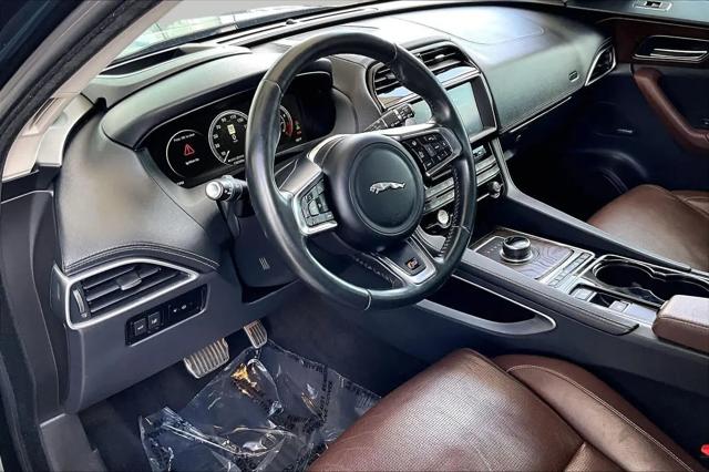 2017 Jaguar F-PACE S