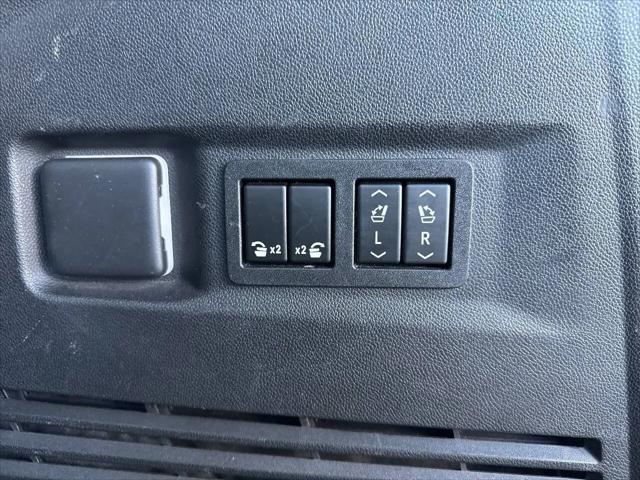 2021 GMC Yukon 4WD Denali