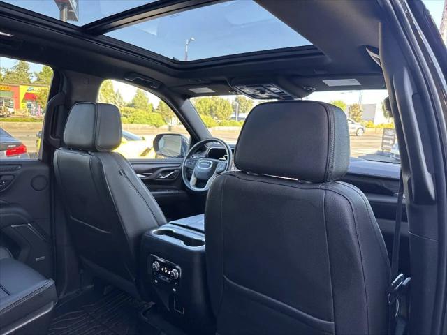 2021 GMC Yukon 4WD Denali