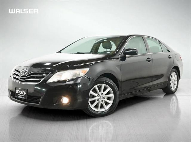 2011 Toyota Camry XLE V6 for sale in Burnsville, MN
