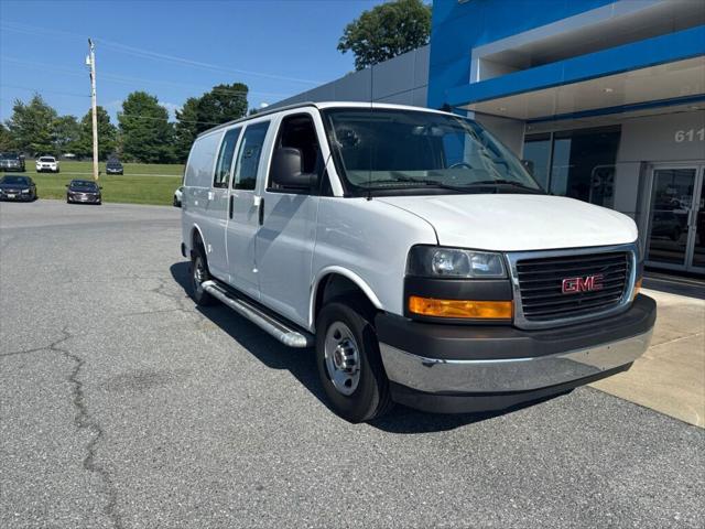 2025 GMC Savana Cargo RWD 2500 Regular Wheelbase Work Van 2025 GMC Savana Cargo RWD 2500 Regular Wheelbase Work Van