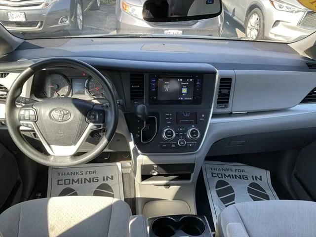 2017 Toyota Sienna LE 7 Passenger