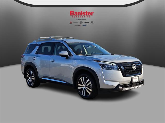 2025 Nissan Pathfinder Platinum 4WD
