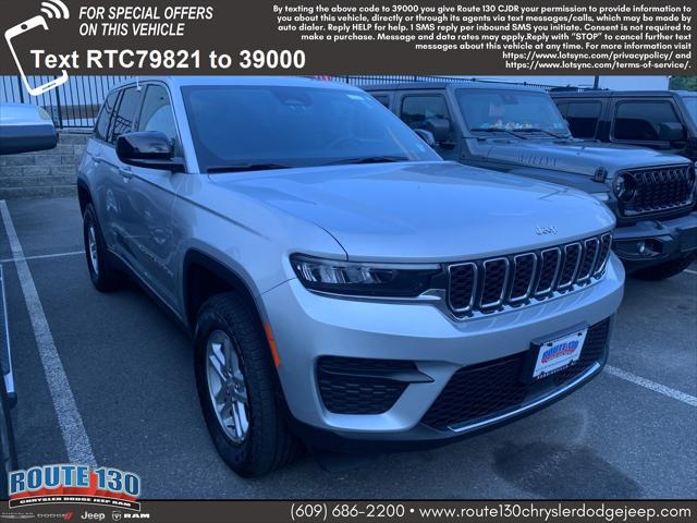 2024 Jeep Grand Cherokee Laredo 4x4 2024 Jeep Grand Cherokee Laredo 4x4