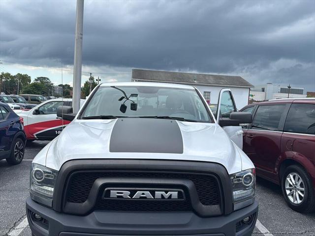 2019 RAM 1500 Classic Warlock Quad Cab 4x4 64 Box 2019 RAM 1500 Classic Warlock Quad Cab 4x4 64 Box