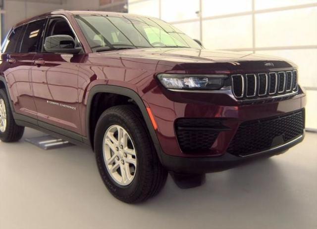 2023 Jeep Grand Cherokee Laredo 4x4 2023 Jeep Grand Cherokee Laredo 4x4