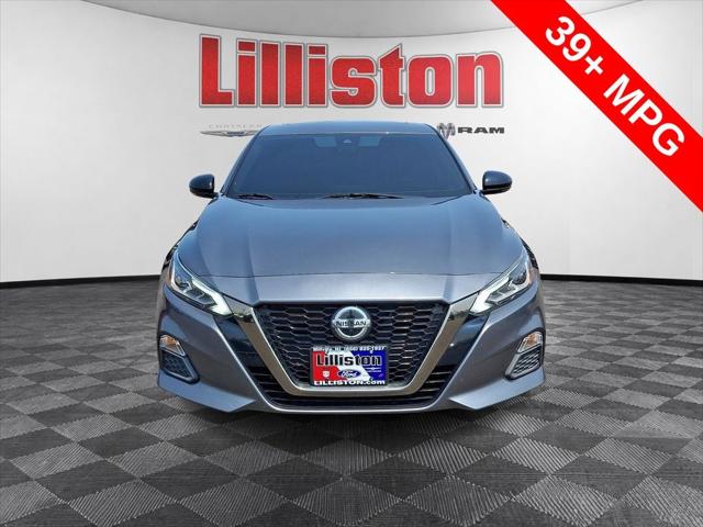 2021 Nissan Altima SR FWD 2021 Nissan Altima SR FWD