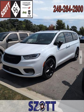 2024 Chrysler Pacifica Limited AWD for sale in New Hudson, MI