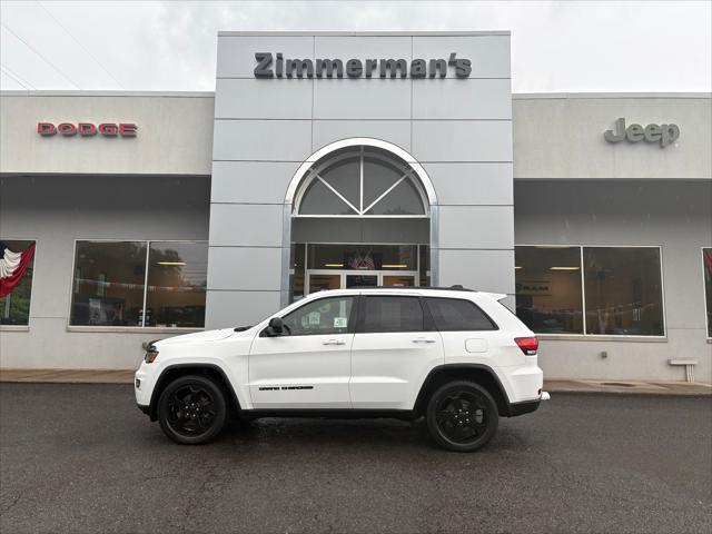2018 Jeep Grand Cherokee Upland 4x4 2018 Jeep Grand Cherokee Upland 4x4