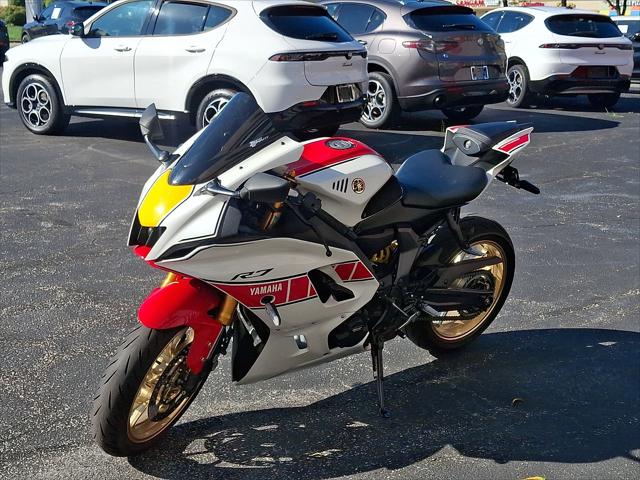 2022 Yamaha R7 60TH Anniversary 2022 Yamaha R7 60TH Anniversary