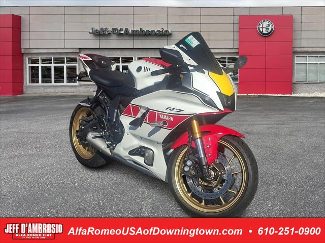 2022 Yamaha R7 60TH Anniversary 2022 Yamaha R7 60TH Anniversary