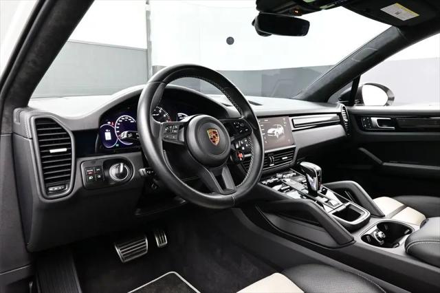 2023 Porsche Cayenne Turbo GT