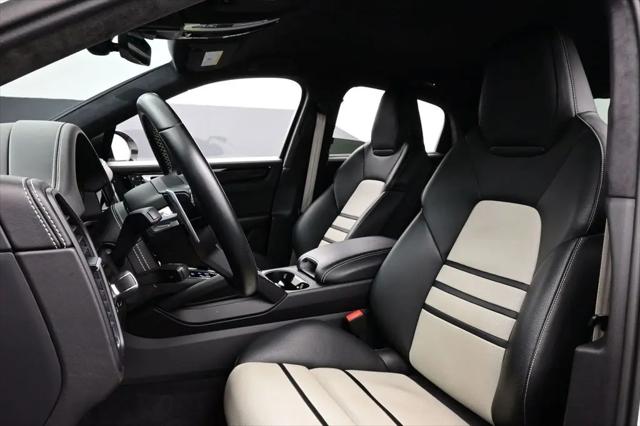 2023 Porsche Cayenne Turbo GT
