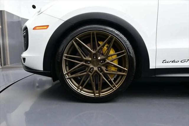 2023 Porsche Cayenne Turbo GT